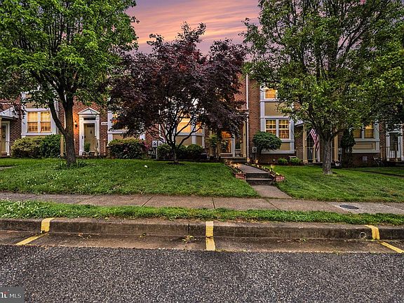 2nd image of 3006 N Branch Ln