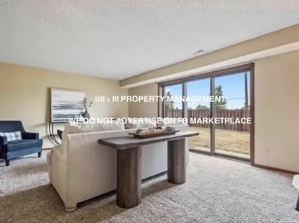 1107 Jeff Cir, Paola, KS 66071