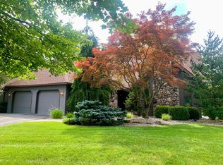 452 Sugar Maple Ct, Bethlehem, PA 18017