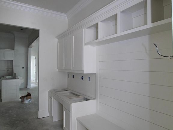 5th image of 239 Santander Dr