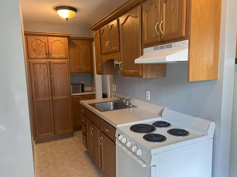 116 Concord St #REAR — Photo 6
