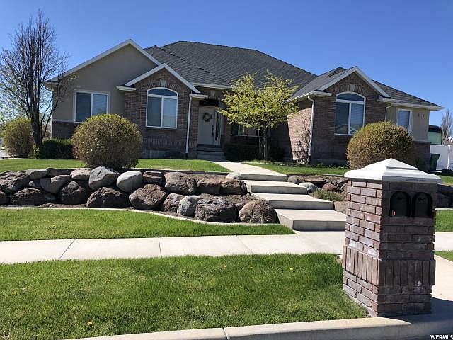 1st image of 3713 W Shasta Cir