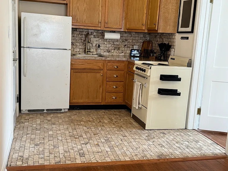 2788 Park St #8 — Photo 13