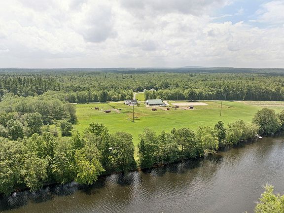 2nd image of 305 River Road