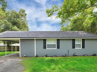 10481 Pinehurst Dr, Jacksonville, FL 32218