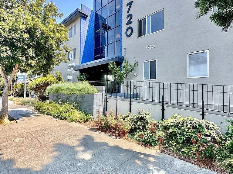 The Chase Apartment Homes — Photo 2