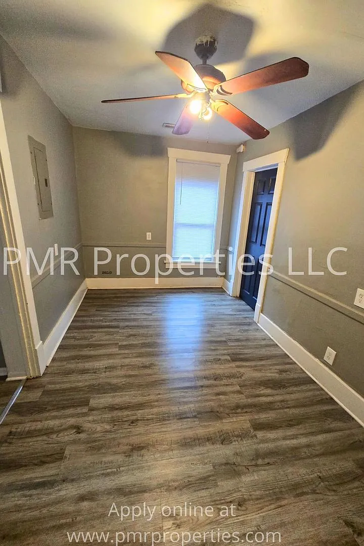 823 3rd Ave — Photo 3