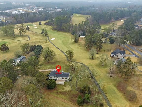 4th image of 210 Leslie Ln