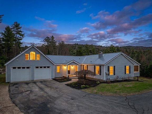 2nd image of 85 Willow Brook Road