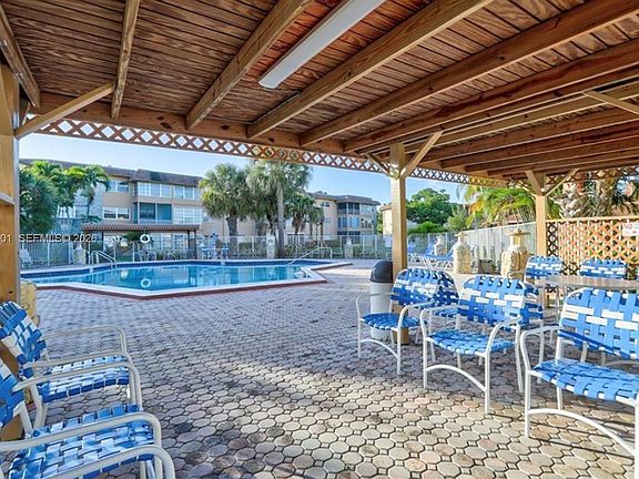 2nd image of 5021 W Oakland Park Blvd APT 104