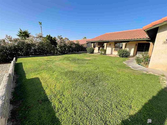 4th image of 10539 S Del Vista Dr