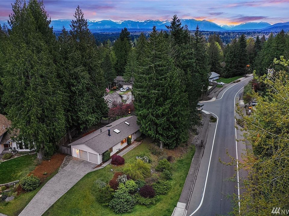 1st image of 22306 NE 14th Dr