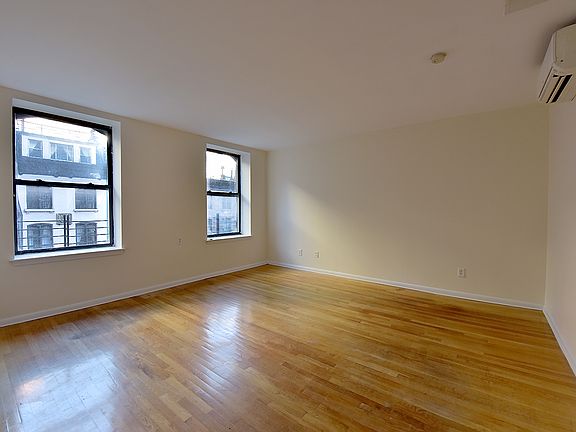 5th image of 104 E 35th St APT 3A