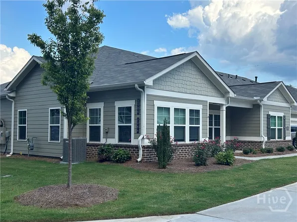 2984 Rambler Dr, Loganville, GA