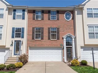 10524 Forest Hill Dr, Wexford, PA 15090
