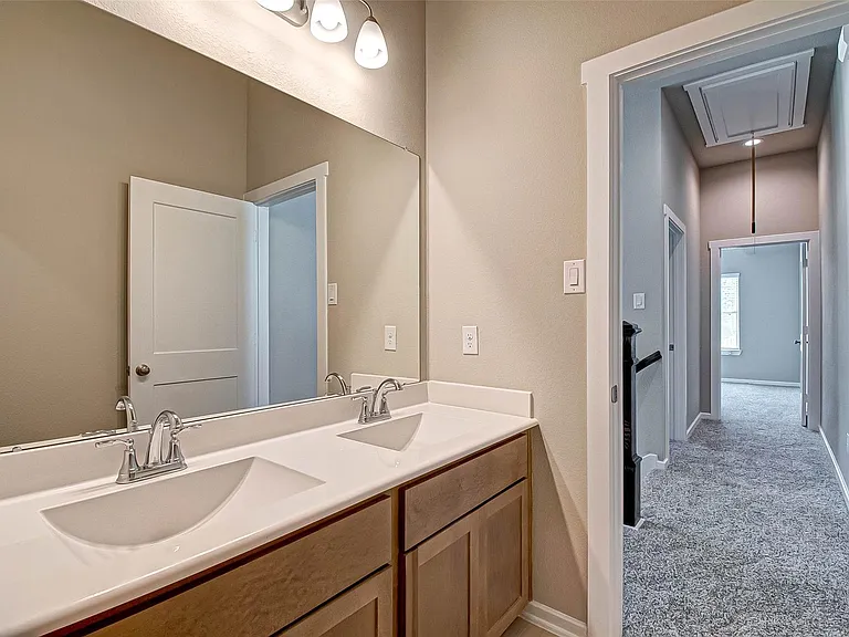 315 N Spotted Fern Dr — Photo 37