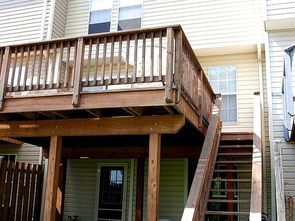 Walkout Bsmt/Deck