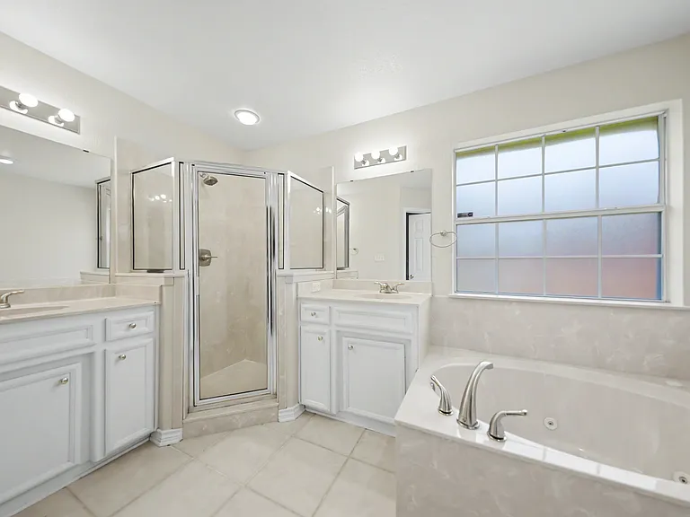 708 Bullwhip Cir — Photo 24