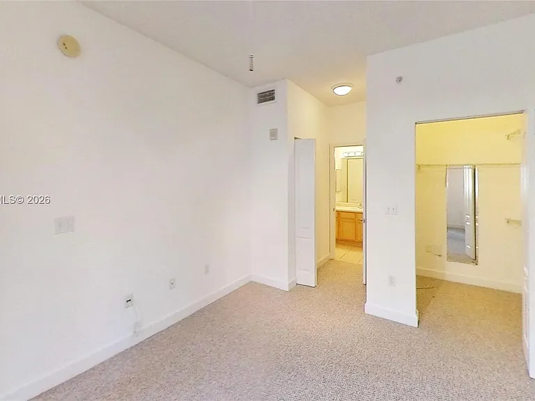6001 SW 70th St #217 — Photo 13