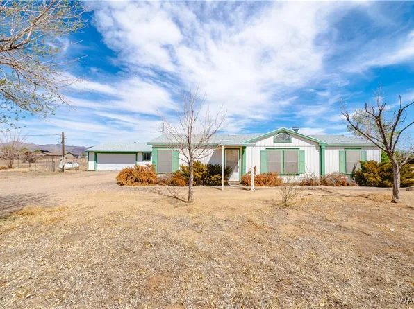 5621 W Collins Drive, Golden Valley, AZ 86413