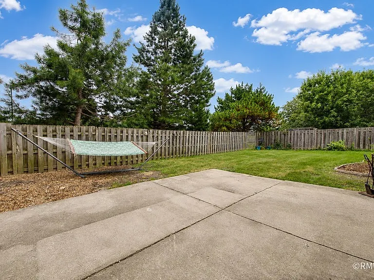 309 Thistle Dr — Photo 17