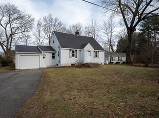 16 Overlook Ave, Shrewsbury, MA 01545