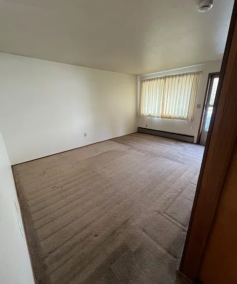 78 Williams Ave S #A — Photo 2