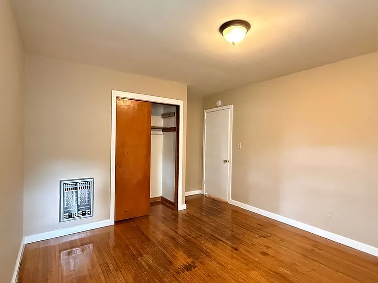 1002 Evins St — Photo 16