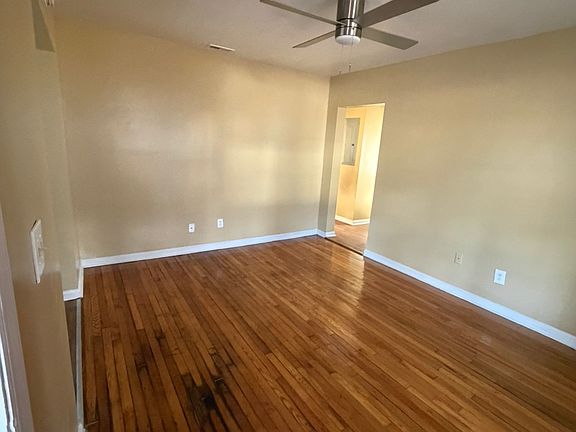 4th image of 2659 Madden Dr