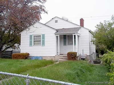 2008 E 19th St, Cheyenne, WY, 82001