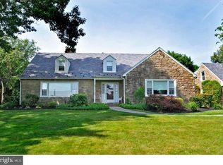 448 Moredon Rd, Huntingdon Valley, PA 19006