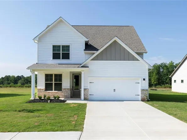 33 Cantrell Ct, Dallas, GA 30157