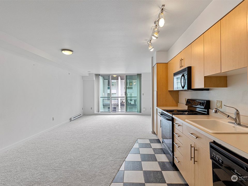 1st image of 1100 106th Avenue NE #601