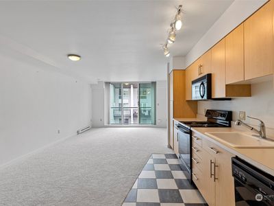 1100 106th Avenue NE #601, Bellevue, WA, 98004