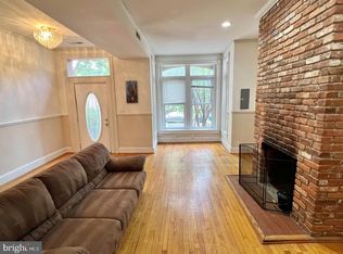824 7th St NE, Washington, DC 20002