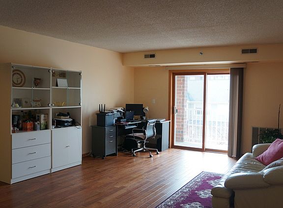 2nd image of 6211 Lincoln Ave Unit 302