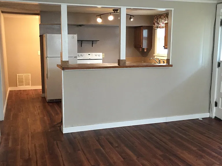 722 N 3rd St #2 — Photo 4