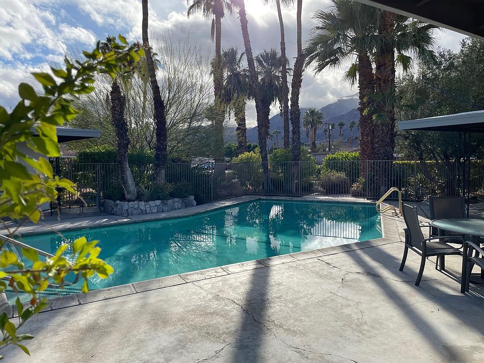 Communal pool and courtyard with spectacular mountain views