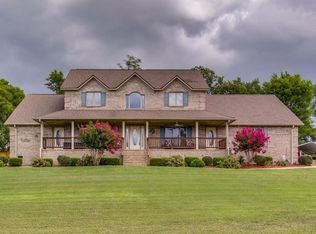 640 Watkins Dr, Columbia, TN 38401