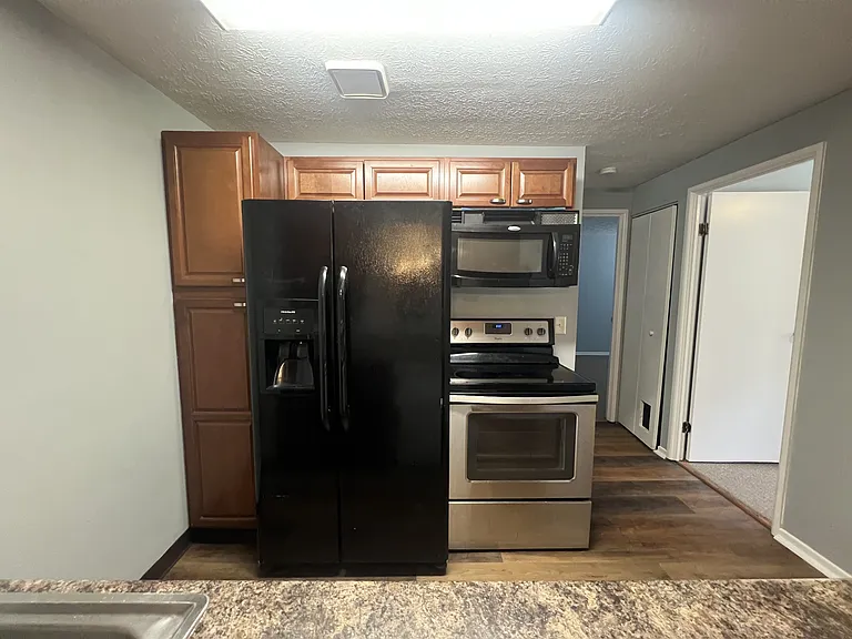 3632 Westwood Northern Blvd #26 — Photo 7