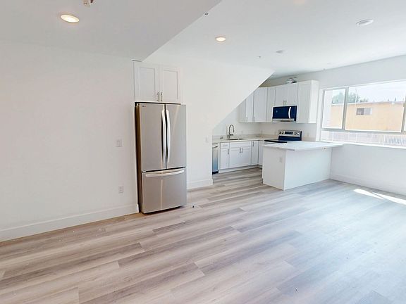 2nd image of 4270 S Lindblade Dr #21
