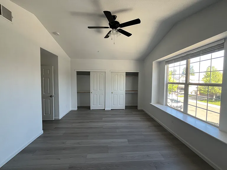 1867 Olvera Dr — Photo 25