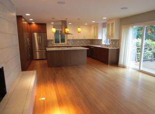 2900 SW Garden View Ave, Portland, OR 97225