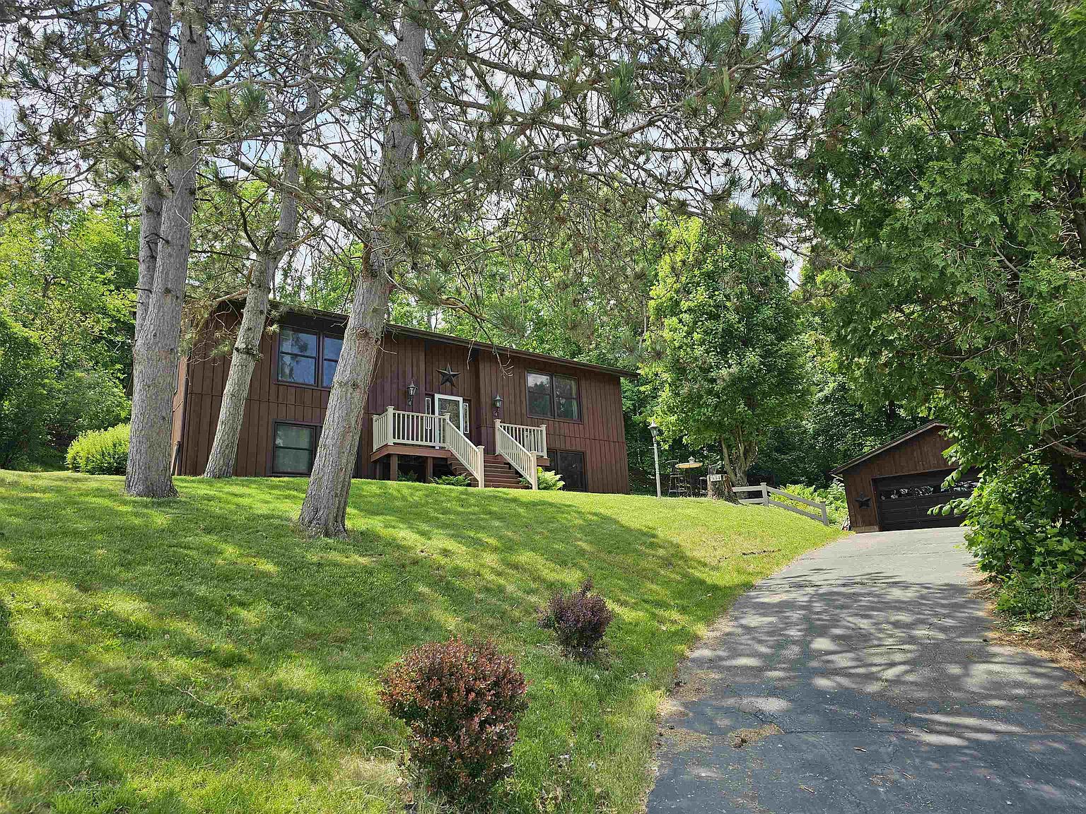 334 Minnesota Ave W, Mabel, MN 55954 Zillow