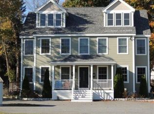 13 1/2 Merrimac St #A, Amesbury, MA 01913