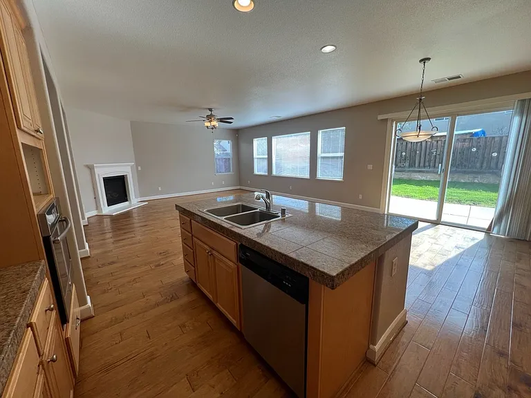 1506 Azalea Dr — Photo 28