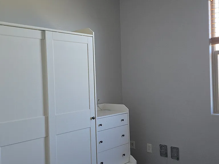 8641 N 61st Dr — Photo 33