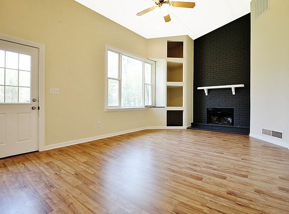 5th image of 21660 W Maurine Dr
