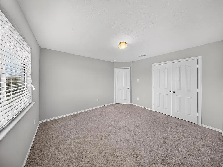 11515 Champions Green Dr — Photo 19