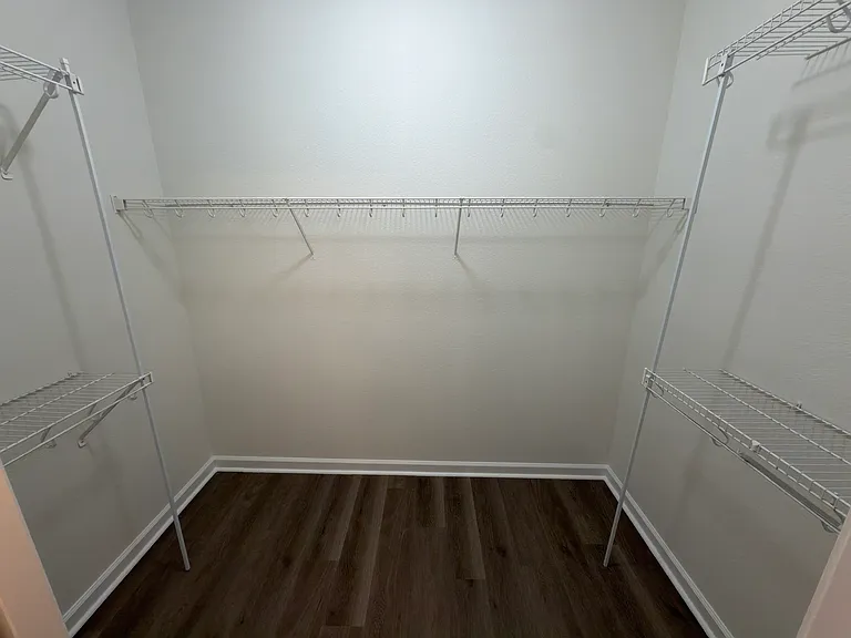 201 Antigua Pl — Photo 20